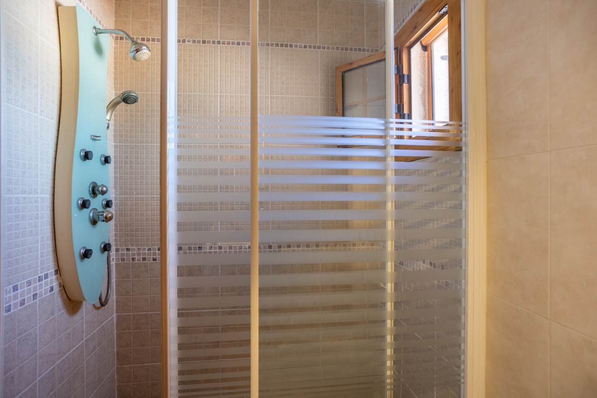 Huis te koop in Benijofar | 5 slaapkamers H5363614