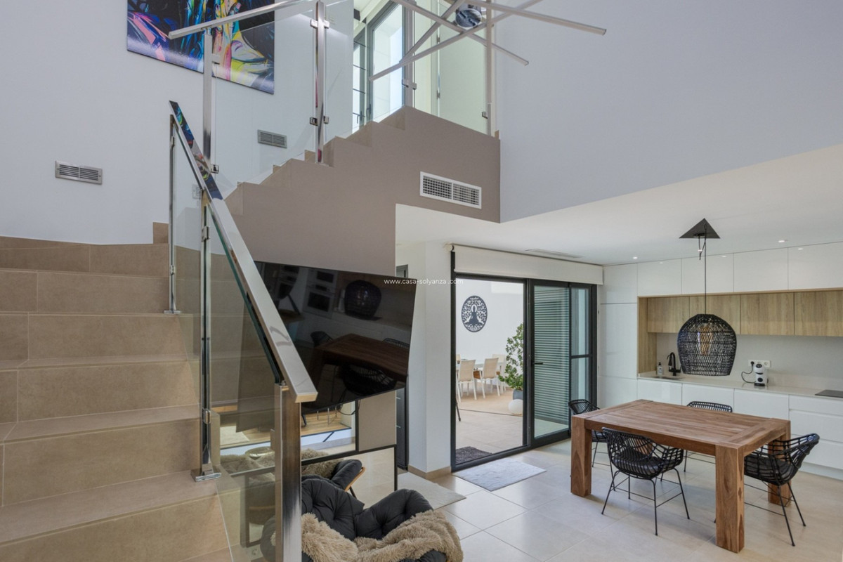 Huis te koop in Benijofar | 3 slaapkamers H5375452