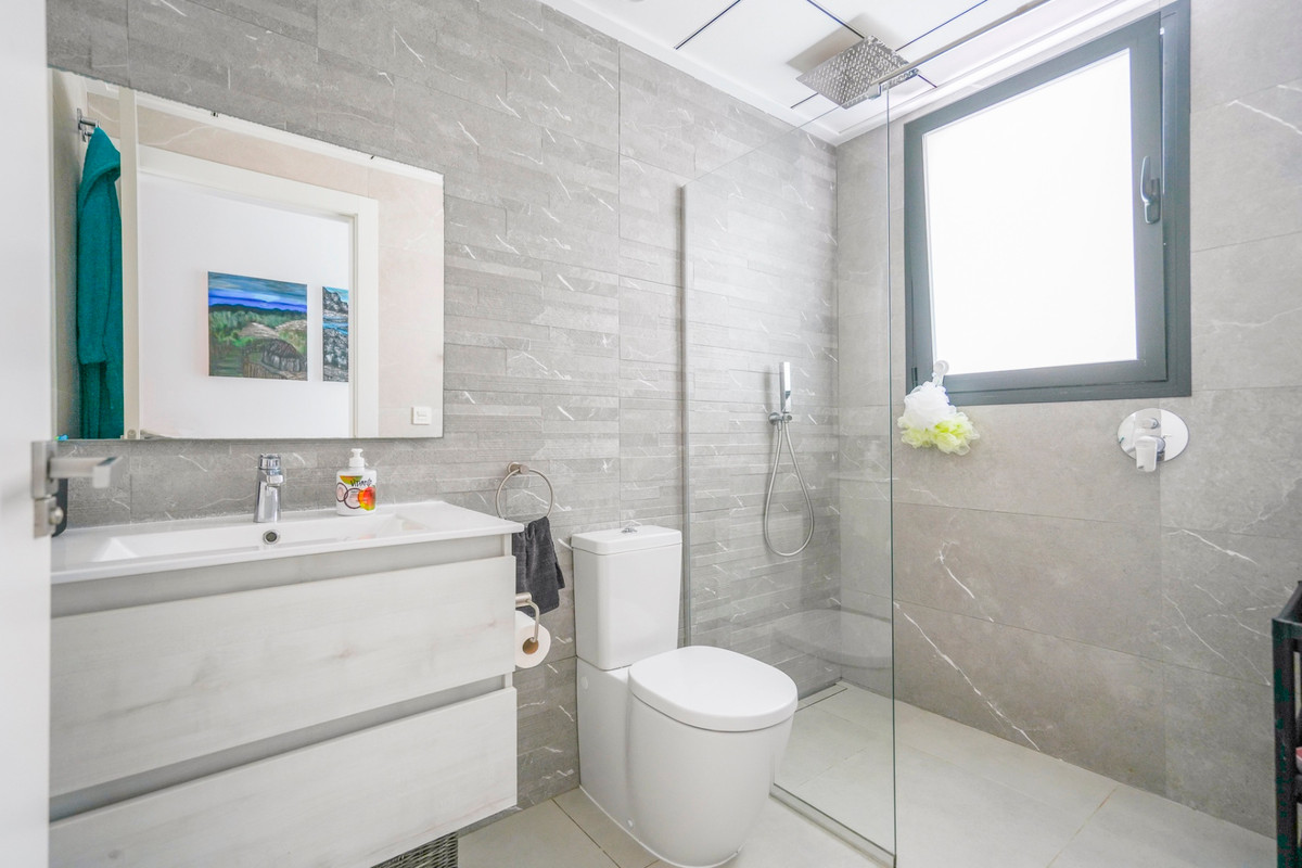 Huis te koop in Benijofar | 4 slaapkamers H5400940