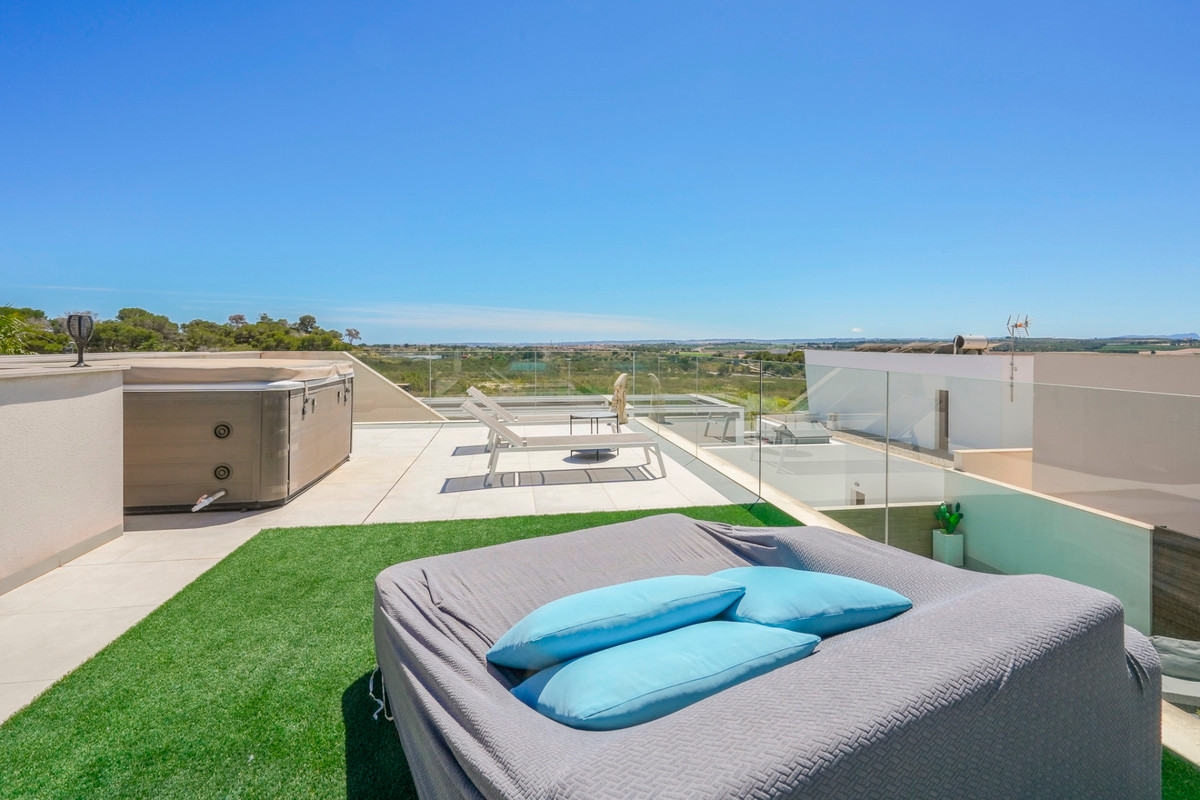Huis te koop in Benijofar | 4 slaapkamers H5400940