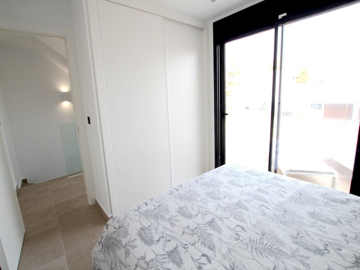Huis te koop in Benijofar | 3 slaapkamers H5420485