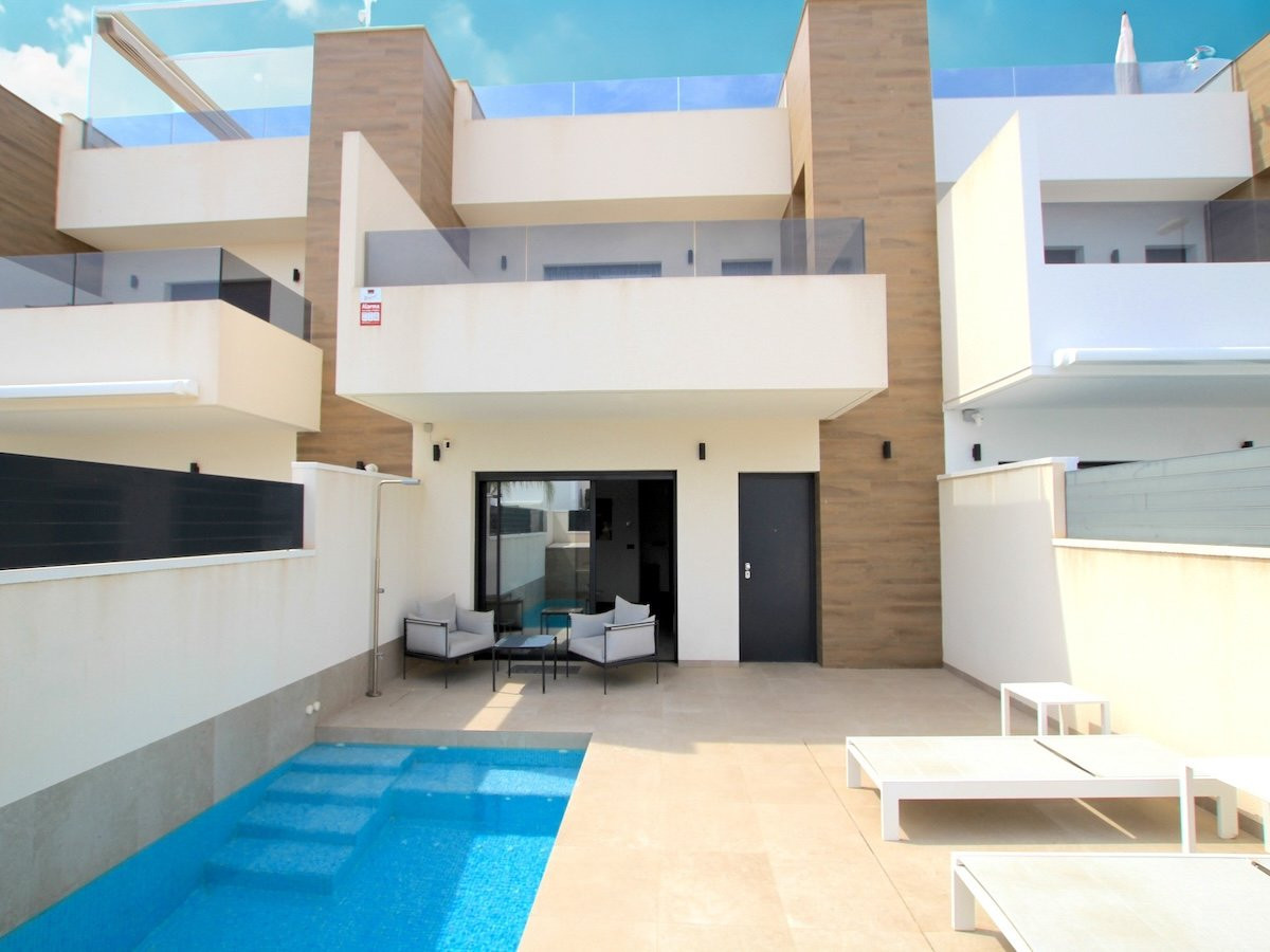 Huis te koop in Benijofar | 3 slaapkamers H5420485