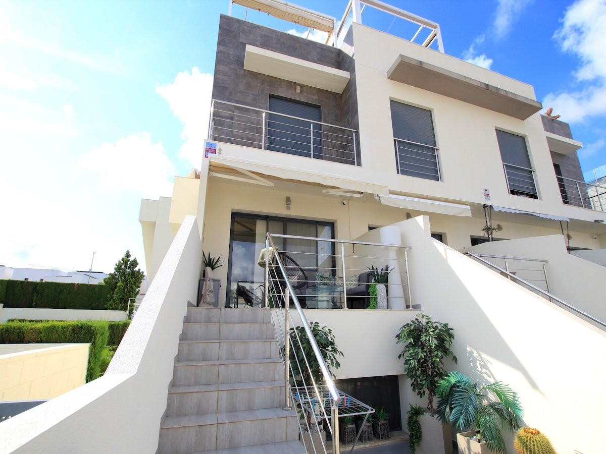 Huis te koop in Benijofar | 3 slaapkamers H5448685