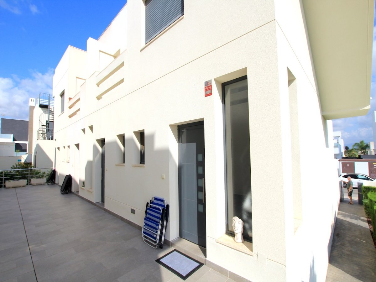 Huis te koop in Benijofar | 3 slaapkamers H5448685