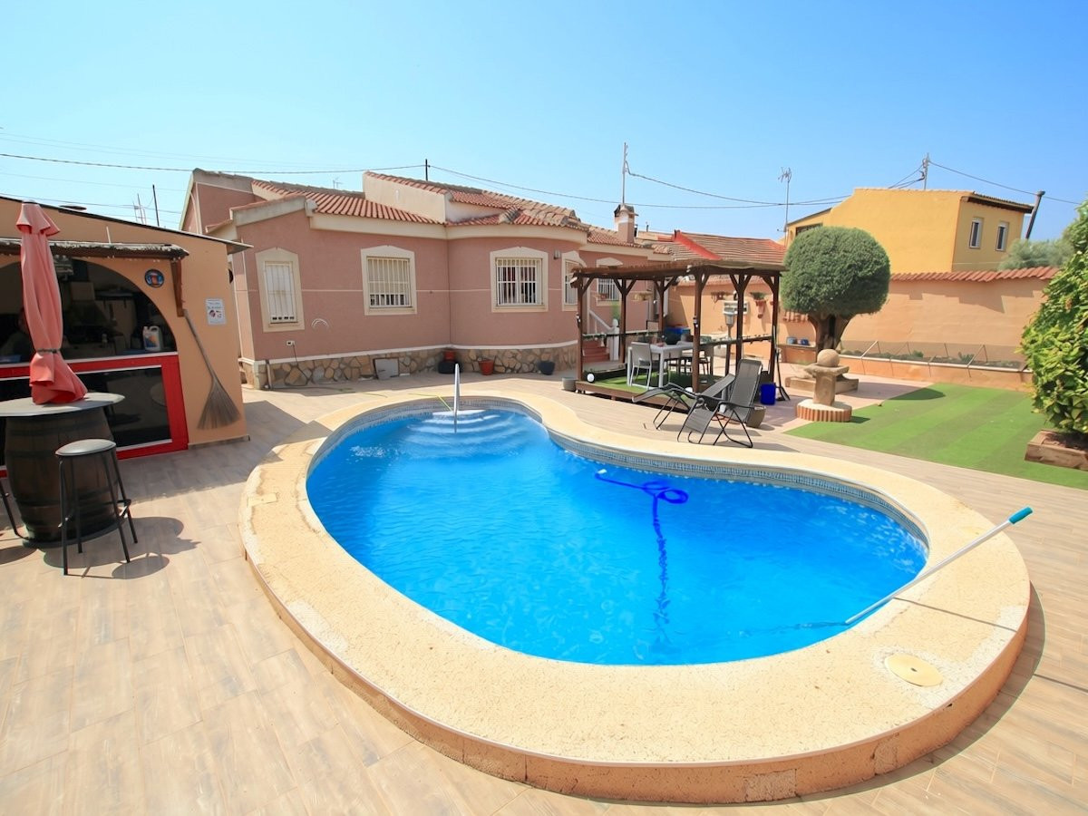 Huis te koop in Benijofar | 4 slaapkamers H5448697