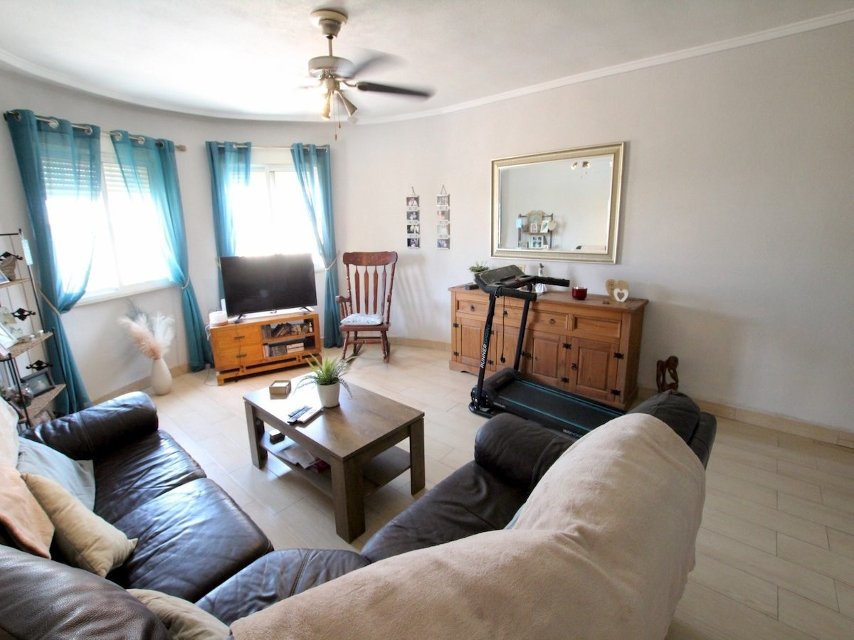 Huis te koop in Benijofar | 4 slaapkamers H5448697