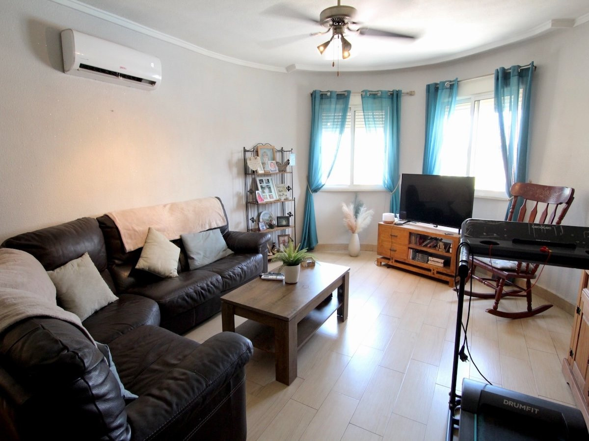 Huis te koop in Benijofar | 4 slaapkamers H5448697