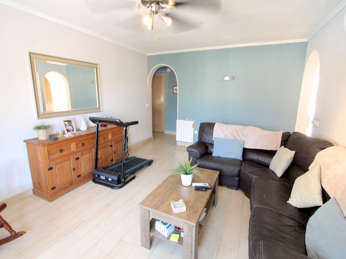 Huis te koop in Benijofar | 4 slaapkamers H5448697