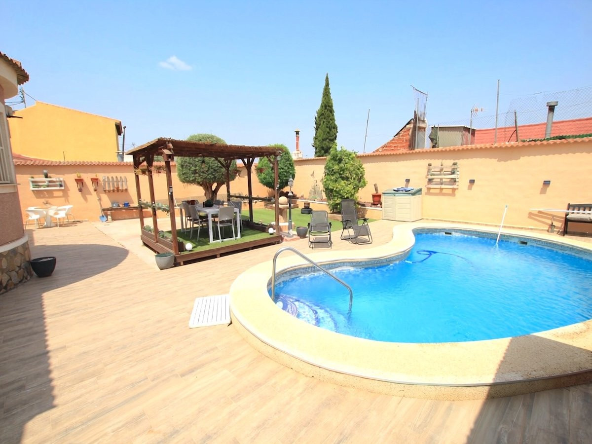 Huis te koop in Benijofar | 4 slaapkamers H5448697