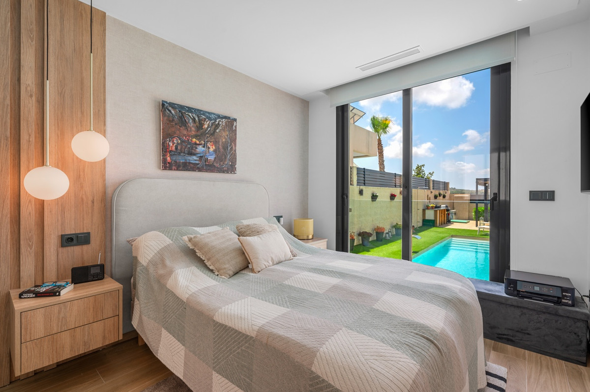 Huis te koop in Benijofar | 3 slaapkamers H5468116
