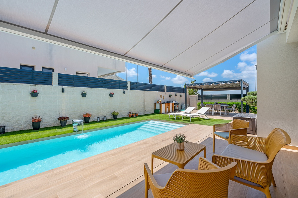 Huis te koop in Benijofar | 3 slaapkamers H5468116