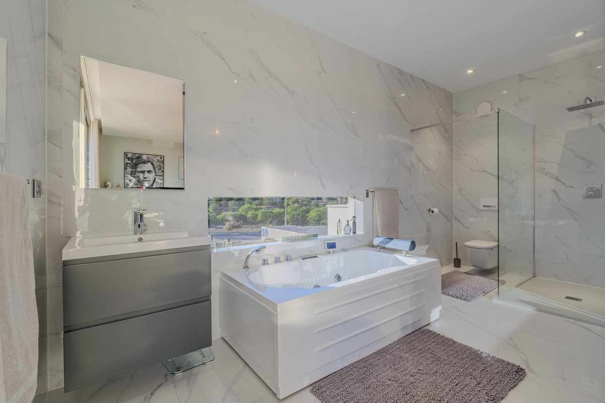 Property main view 33