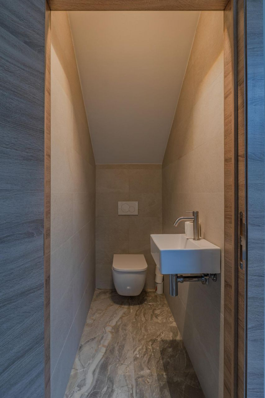 Property main view 41