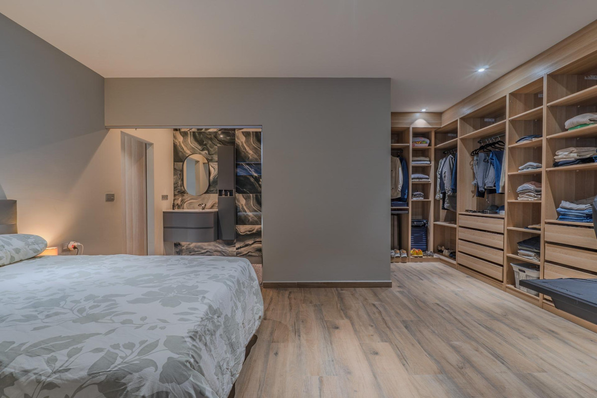 Property main view 42