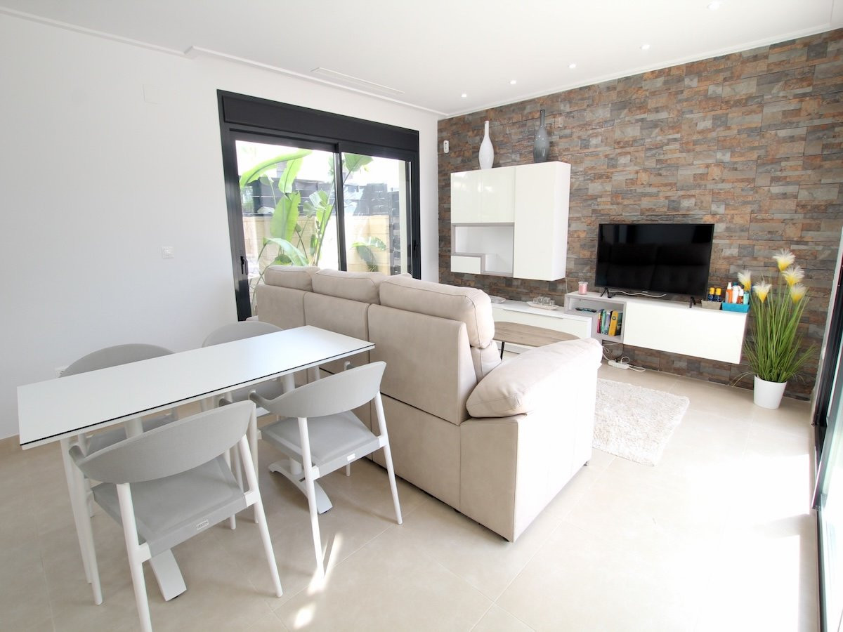 Huis te koop in Benijofar | 3 slaapkamers H5514868