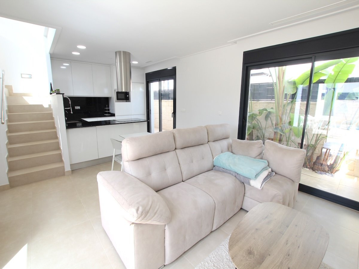 Huis te koop in Benijofar | 3 slaapkamers H5514868