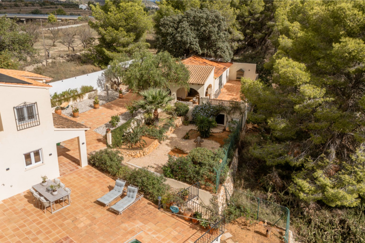 Property main view 42