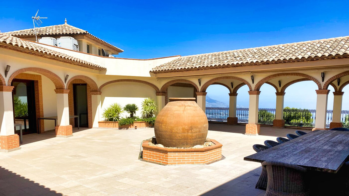 Property main view 13