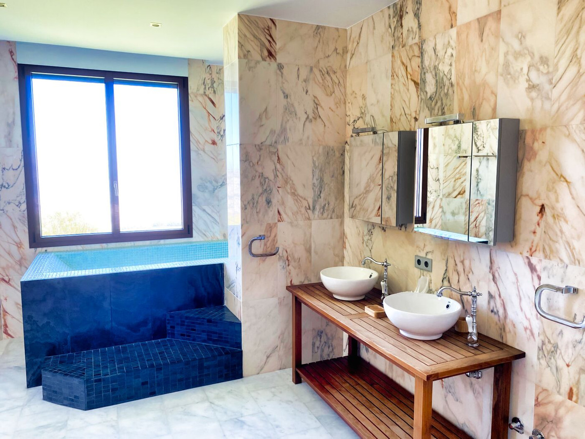 Property main view 30