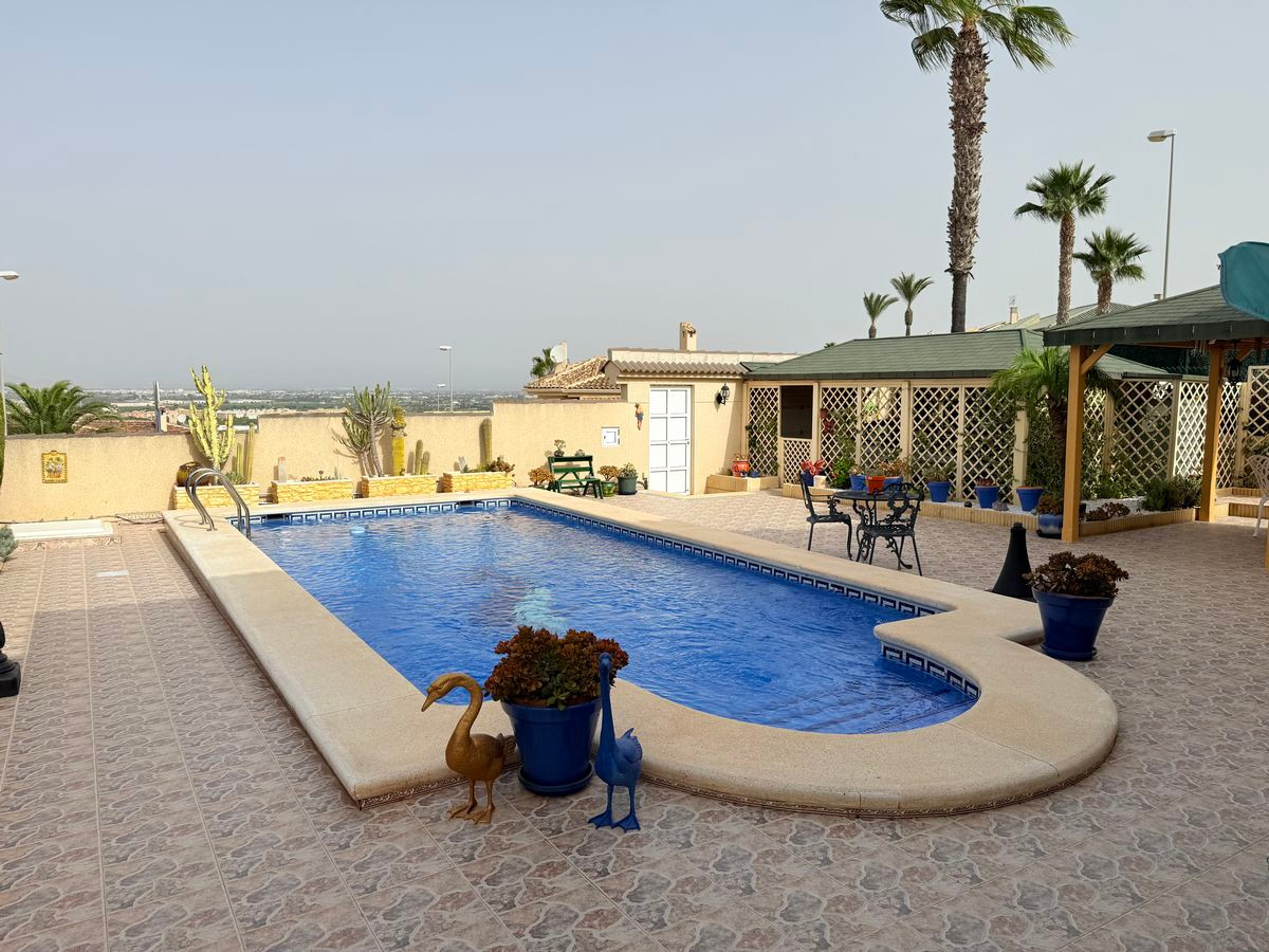 Huis te koop in Benimar | 4 slaapkamers H5211205