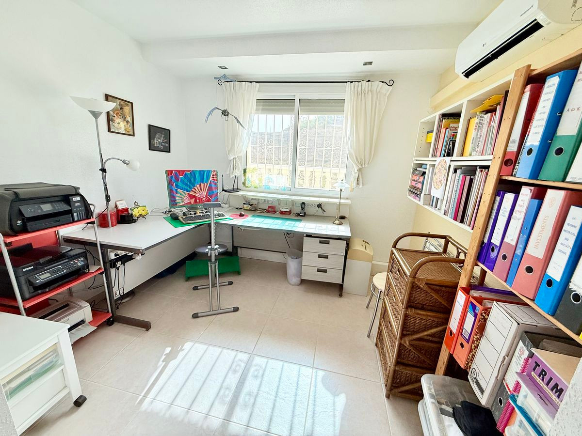 Huis te koop in Benimar | 4 slaapkamers H5211205