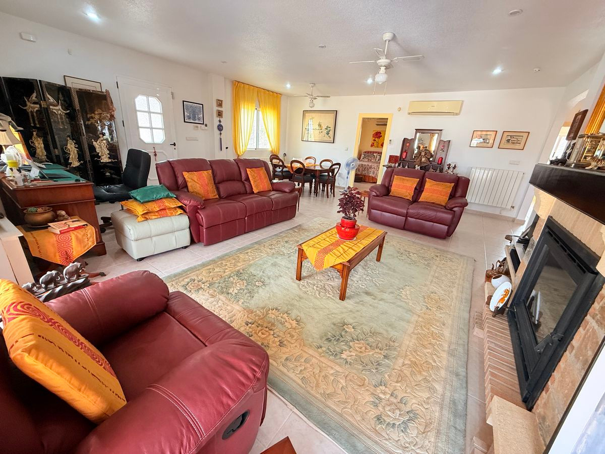 Huis te koop in Benimar | 4 slaapkamers H5211205