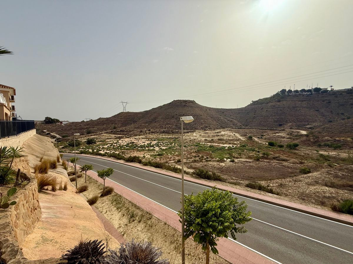 Huis te koop in Benimar | 4 slaapkamers H5211205