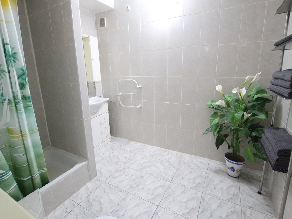 Property main view 32
