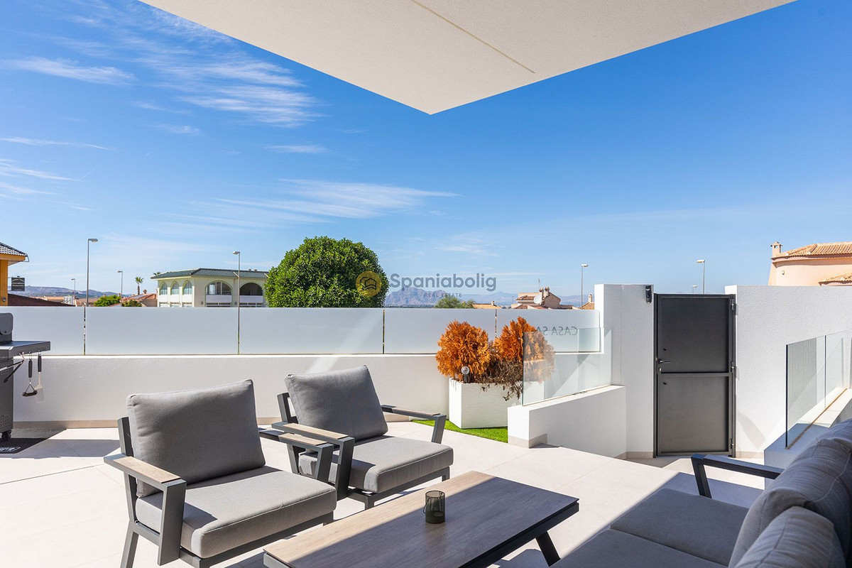 Property main view 40
