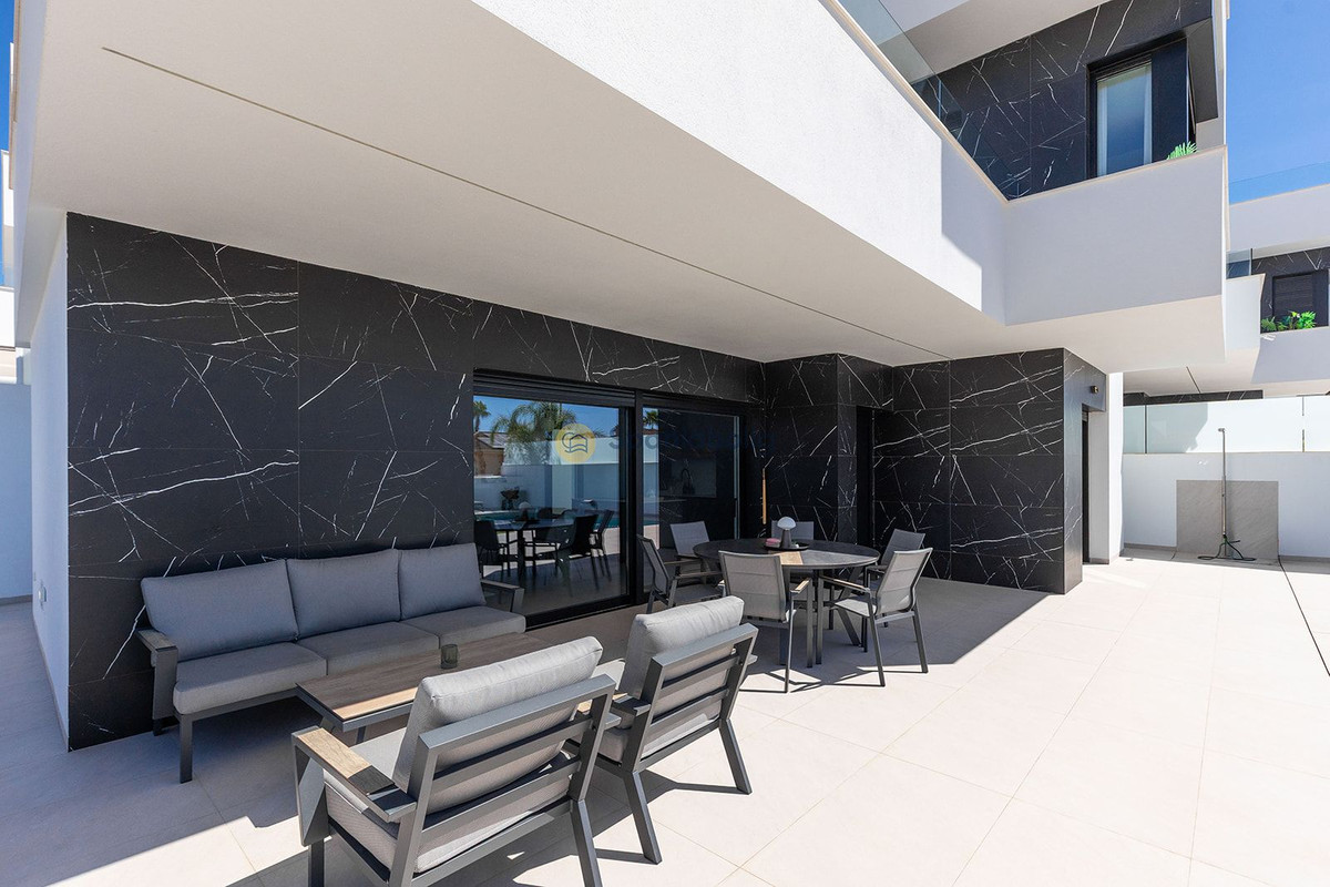 Property main view 51