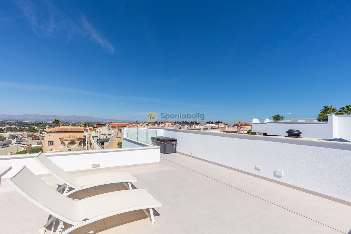 Property main view 60
