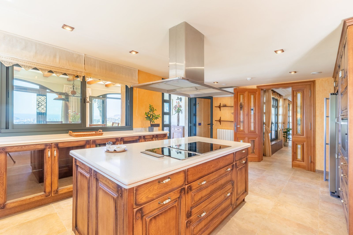 Huis te koop in Benimarco | 5 slaapkamers H5306218