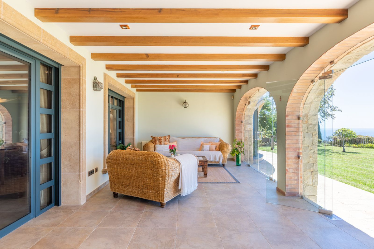 Huis te koop in Benimarco | 5 slaapkamers H5306218