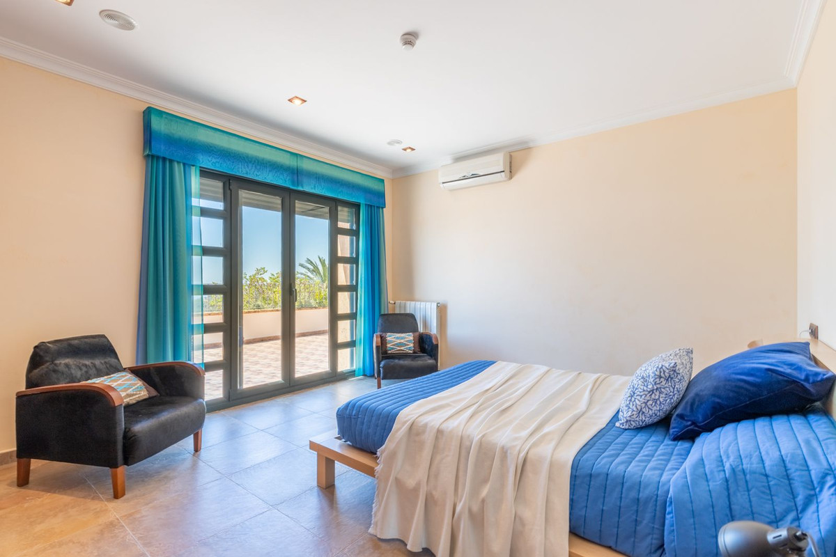 Huis te koop in Benimarco | 5 slaapkamers H5306218