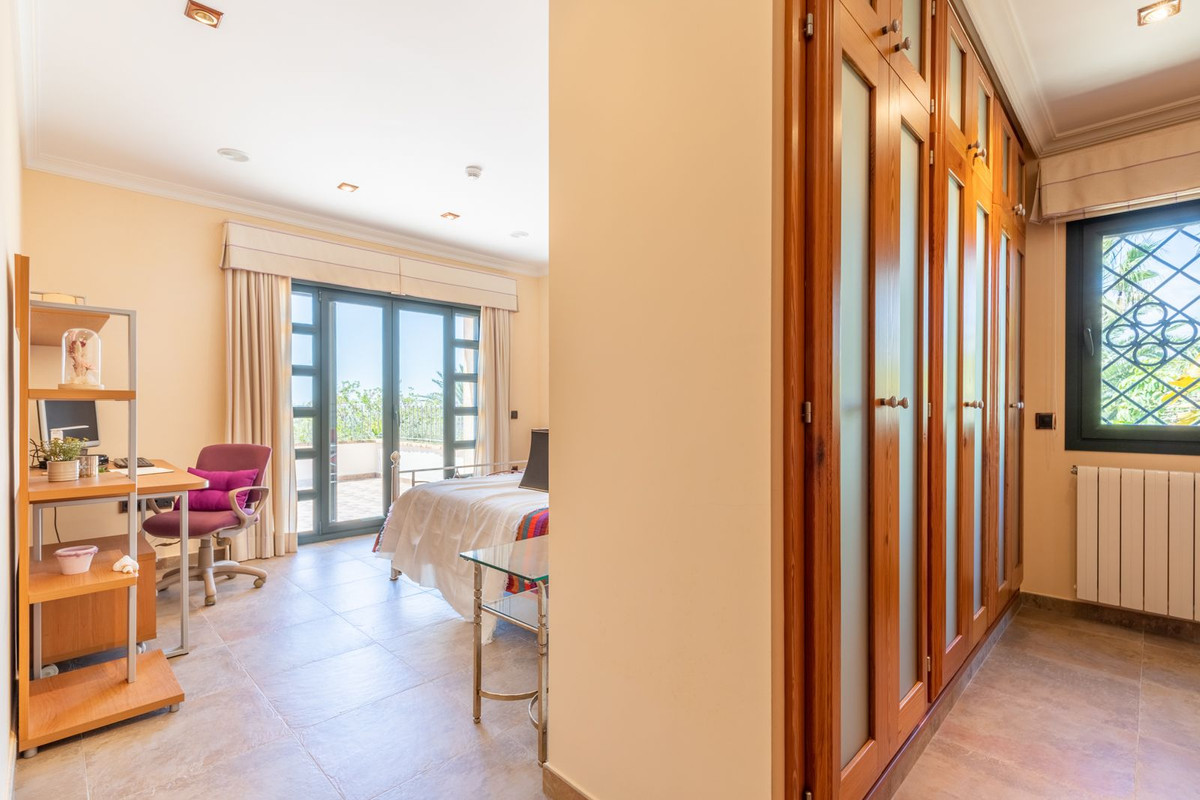 Huis te koop in Benimarco | 5 slaapkamers H5306218