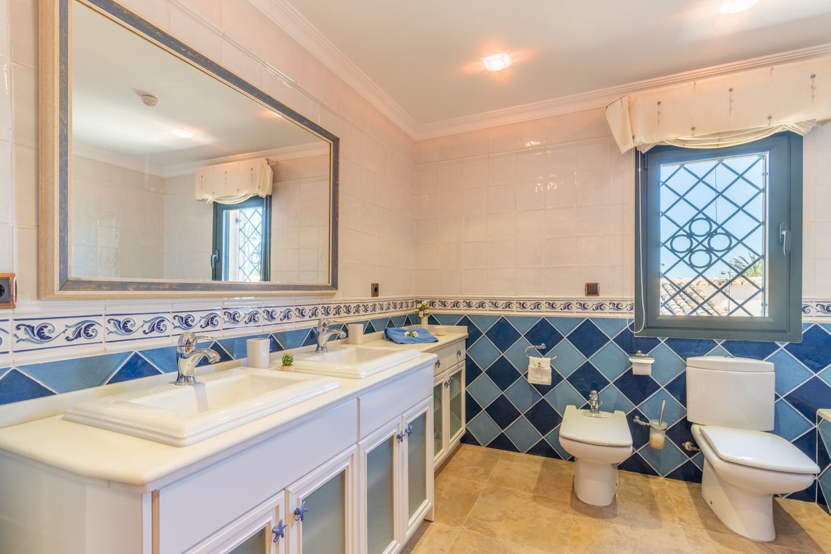 Huis te koop in Benimarco | 5 slaapkamers H5306218