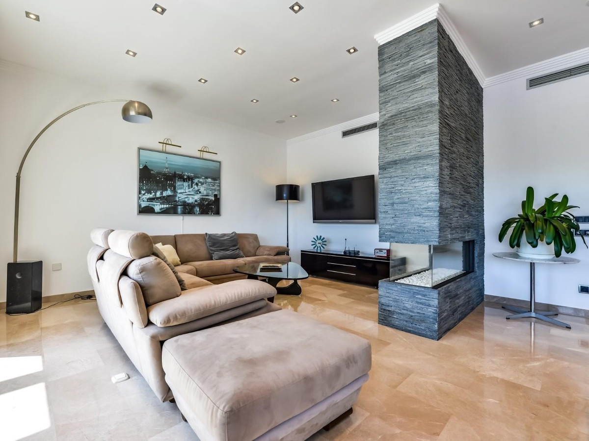 Property main view 40