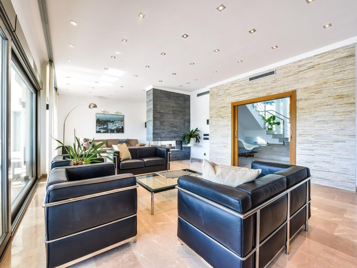 Property main view 45