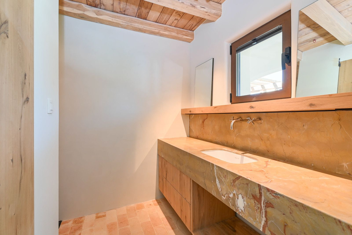 Property main view 19