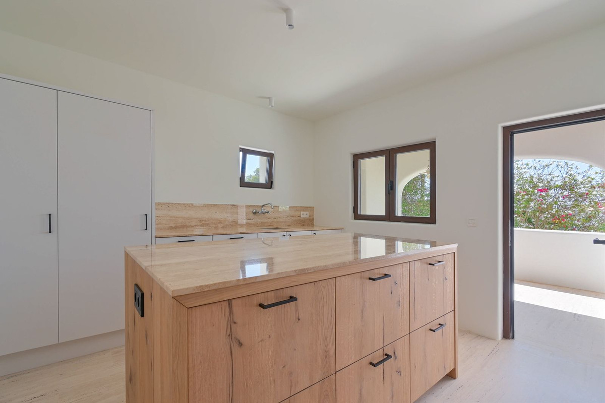 Property main view 4