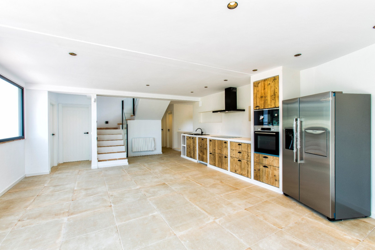 Property main view 27