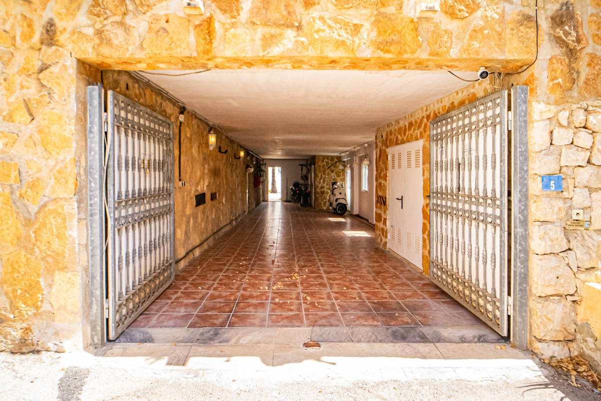 Property main view 47