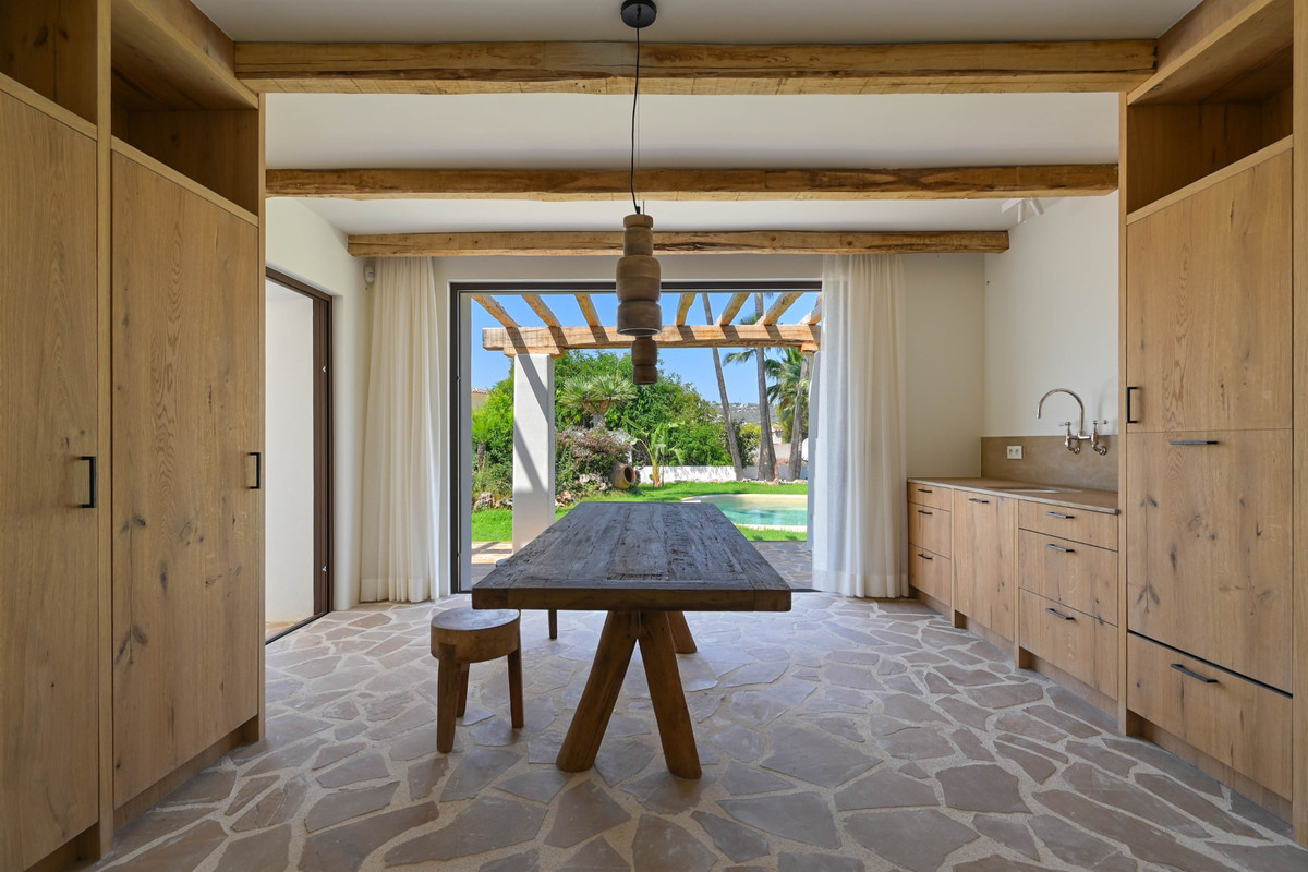 Property main view 14