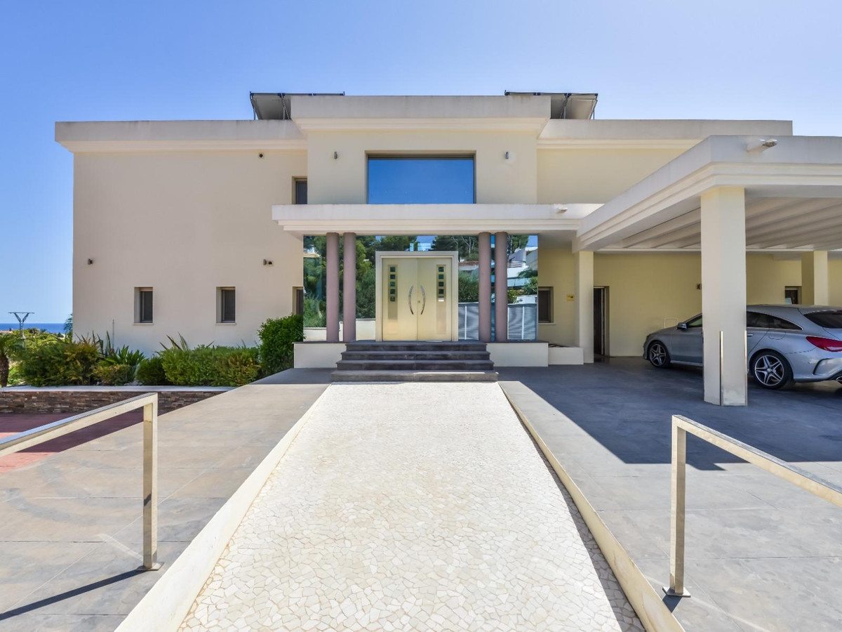 Property main view 4