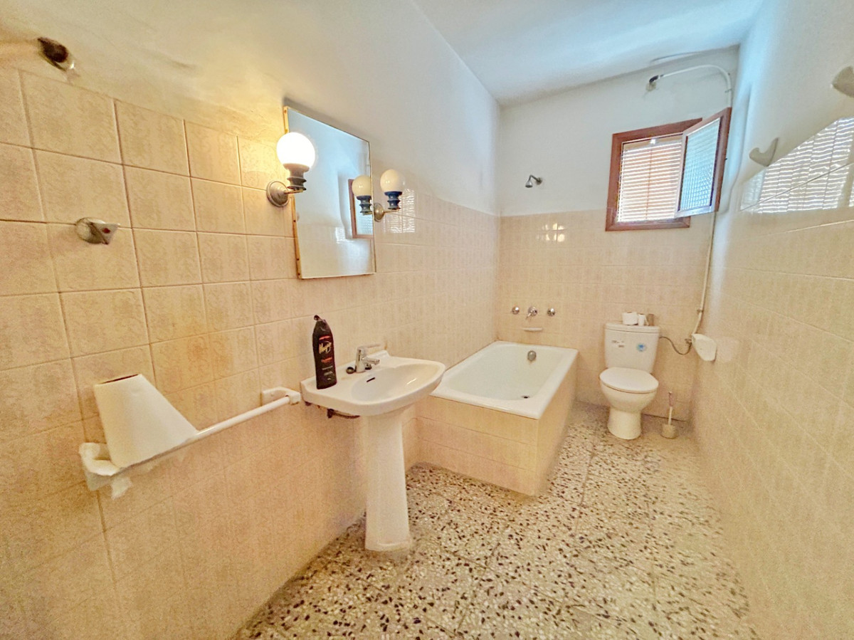 Huis te koop in Benissa | 7 slaapkamers H5250337