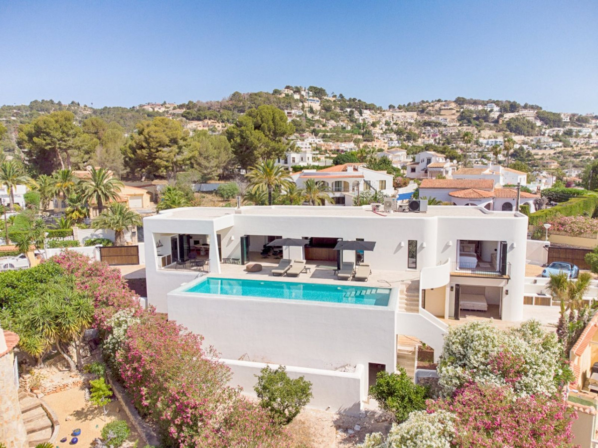 Property main view 33