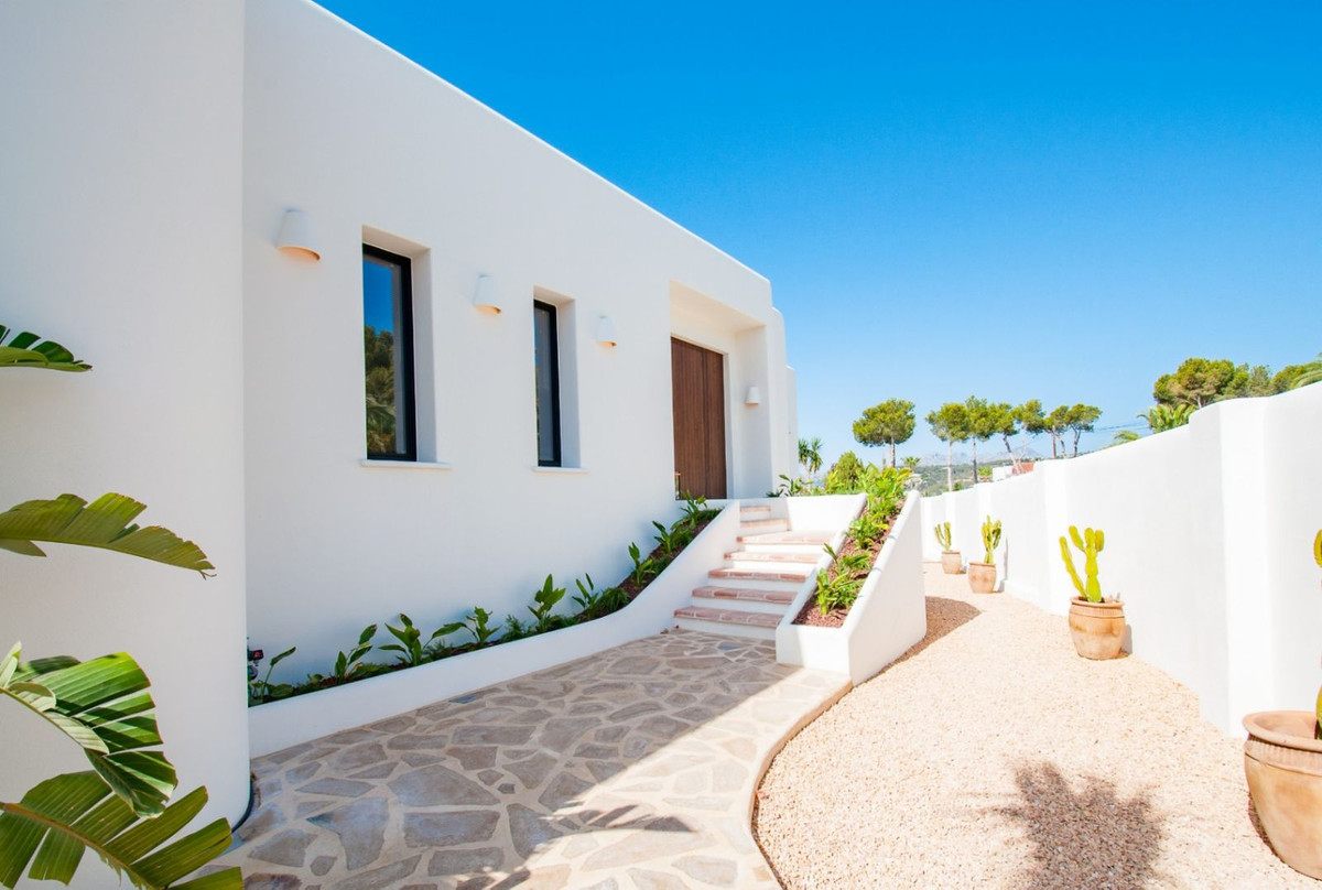 Property main view 38