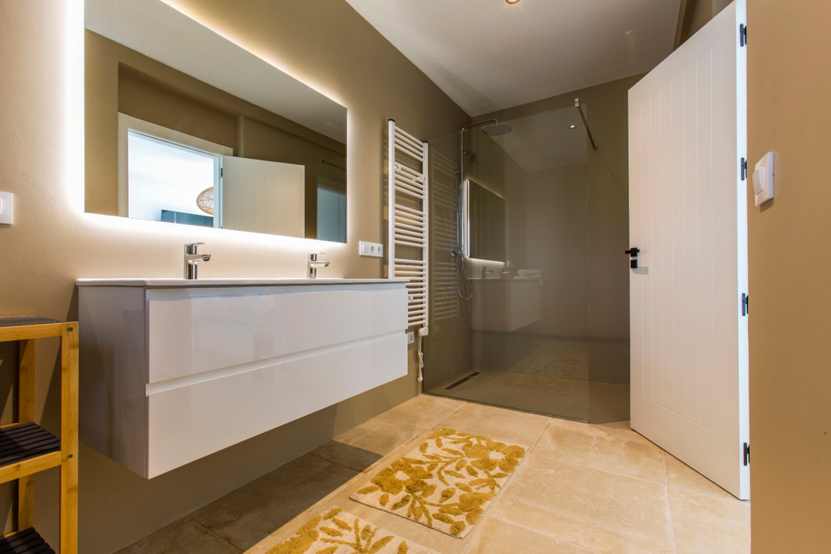 Huis te koop in Benissa | 4 slaapkamers H5382235