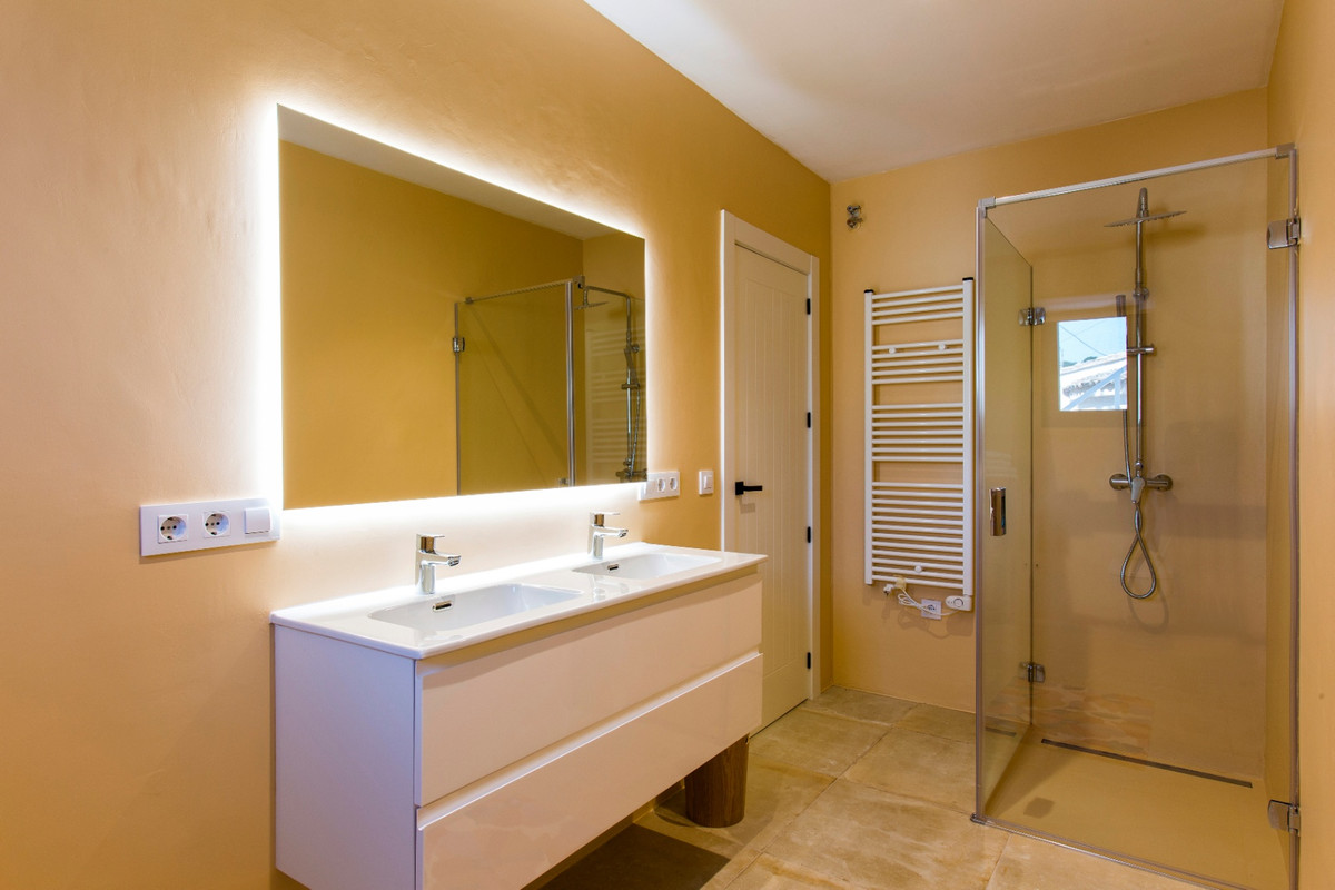 Huis te koop in Benissa | 4 slaapkamers H5382235