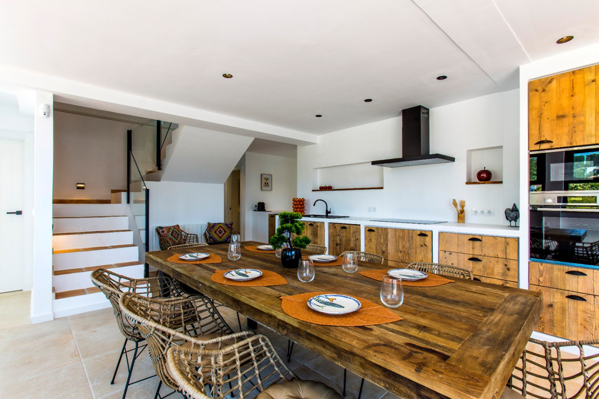 Huis te koop in Benissa | 4 slaapkamers H5382235